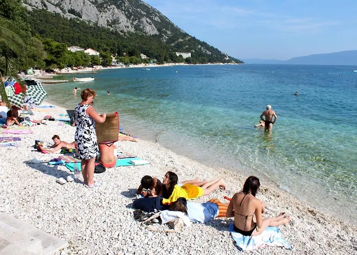 16039a * Gradac